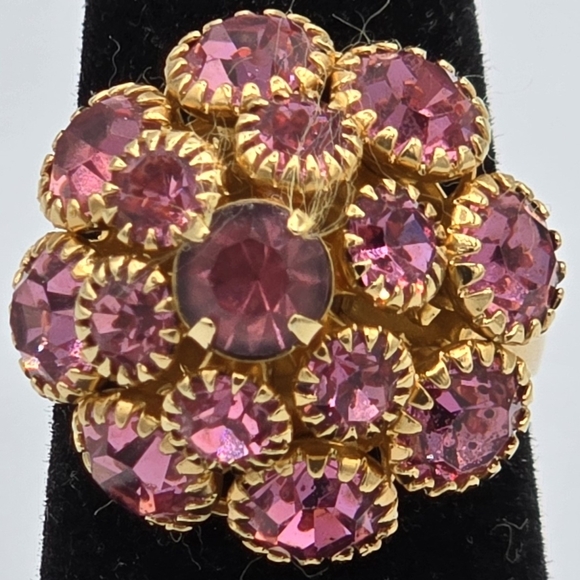 Pink Rhinestone Cluster Ring - Picture 4 of 7